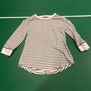 Striped elbow-length sleeve shirt